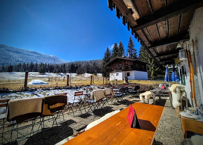 Nattersbergalm Farm stay *